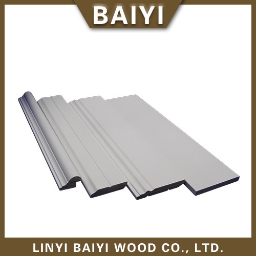 Primed wood moulding